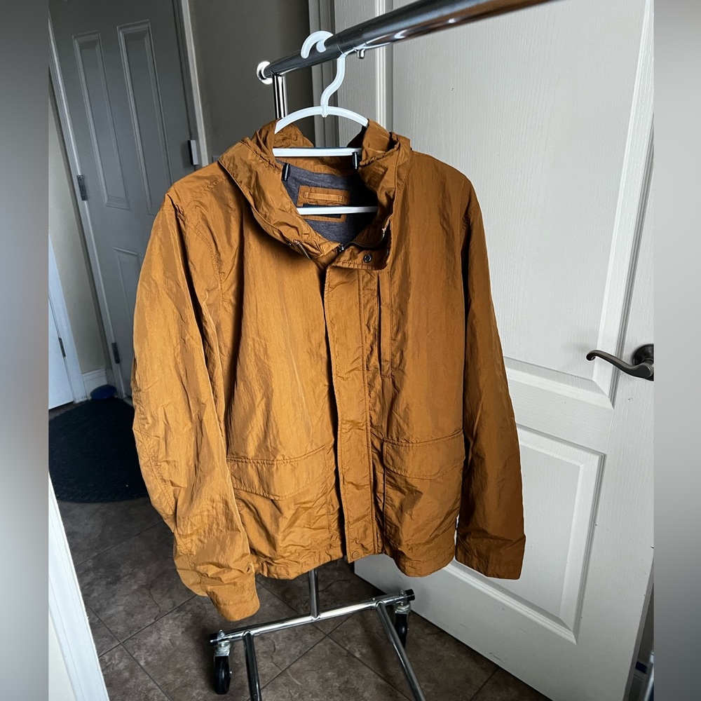 Uniqlo Mesh Jacket Brown